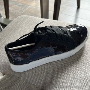 Dirty Laundry Sequin Black sneakers